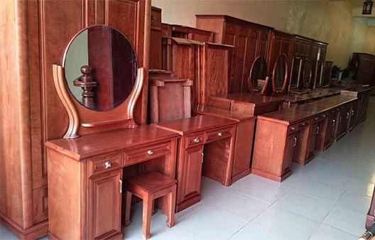 Mẫu bàn trang điểm gỗ đẹp