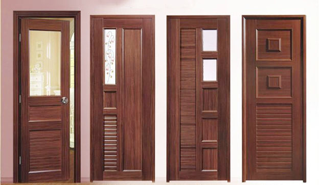 Cửa gỗ tự nhiên có pano kính khắc hình đa dạng