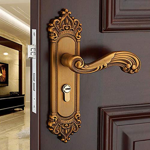 những mẫu khóa cửa gỗ tay nam cua go co dien