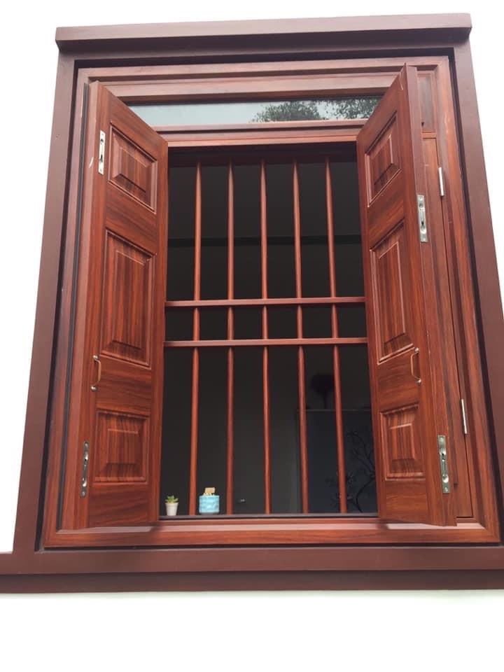 Cửa thép vân gỗ 4 cánh cho cửa sổ