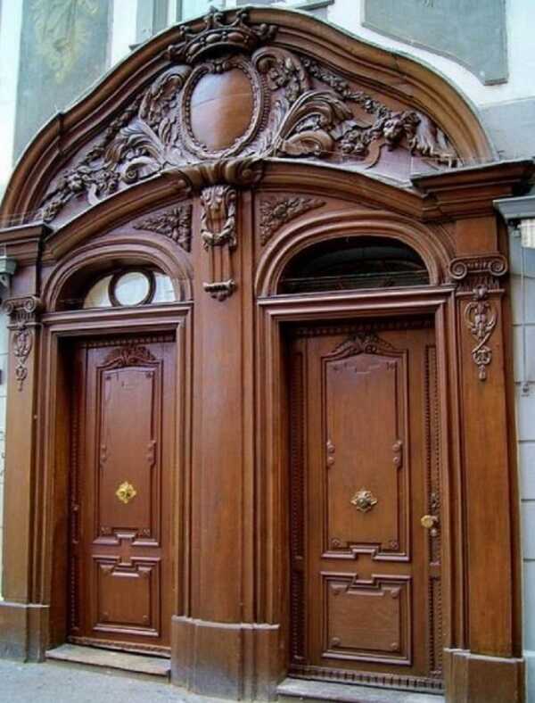 Cửa gỗ vòm đẹp
