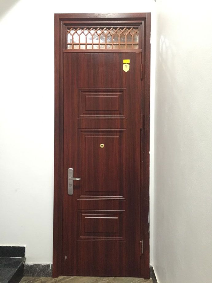 Cửa thép pano vân gỗ 1