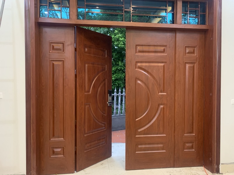 Cửa thép pano vân gỗ 3
