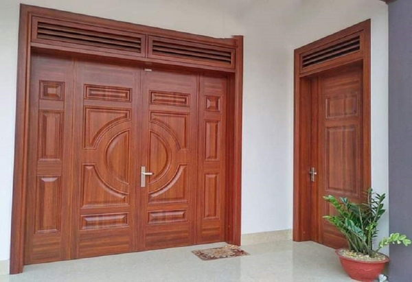 Cửa thép pano vân gỗ